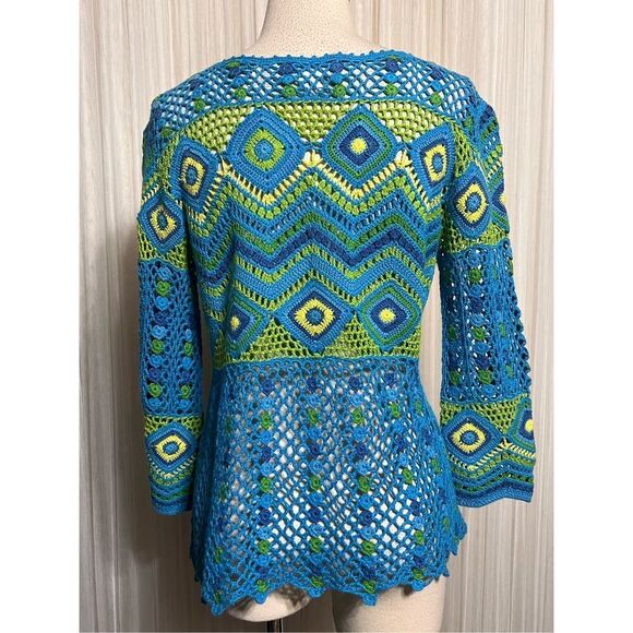Ann Trinity 3/4 Sleeve Blue and Green Scalloped Edge Crocheted Sweater Size Smal - Picture 3 of 4